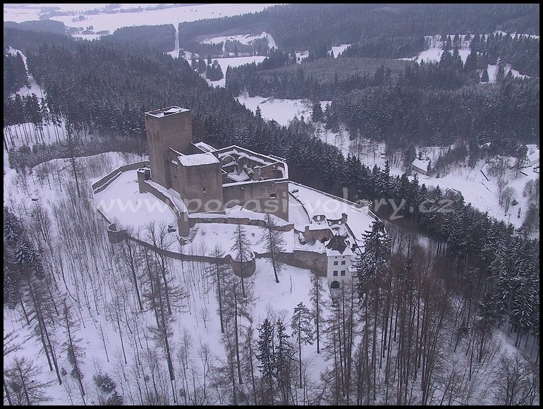 hrad Land�tejn