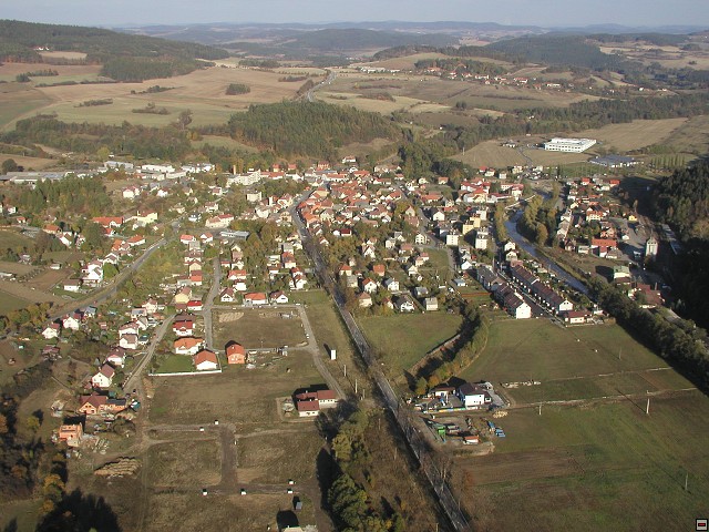 �kyn�